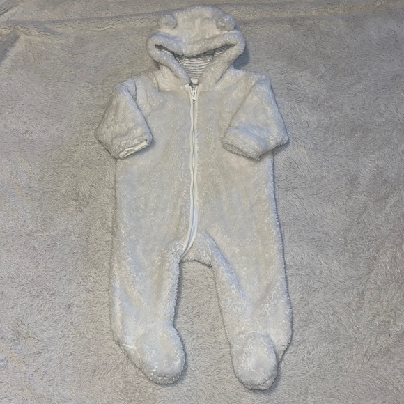 Next baby fuzzy bear suit - Picture 1 of 7